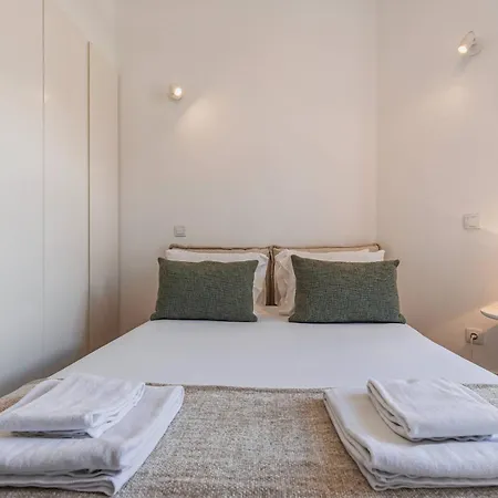 178 Stunning Parliament Views - By Feeling ליסבון