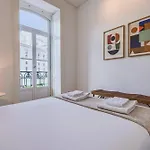 Apartment 178 Stunning Parliament Views - By Feeling