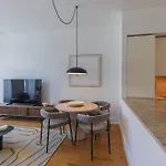178 Stunning Parliament Views - By Feeling Apartment Lisbon