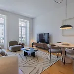 178 Stunning Parliament Views - By Feeling Apartment Lisbon