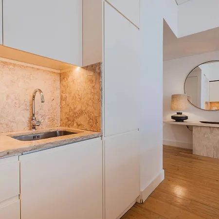 178 Stunning Parliament Views - By Feeling Apartament