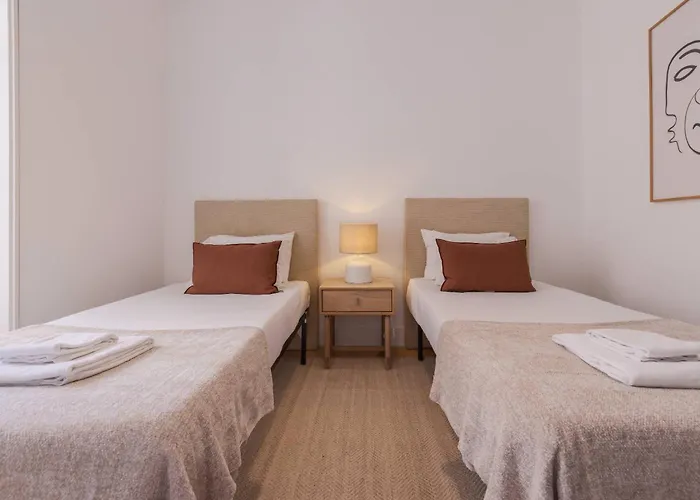 178 Stunning Parliament Views - By Feeling * Lisboa