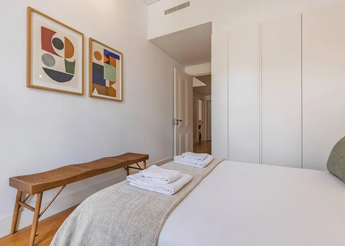 178 Stunning Parliament Views - By Feeling شقة