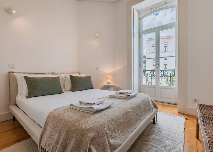 شقة 178 Stunning Parliament Views - By Feeling *