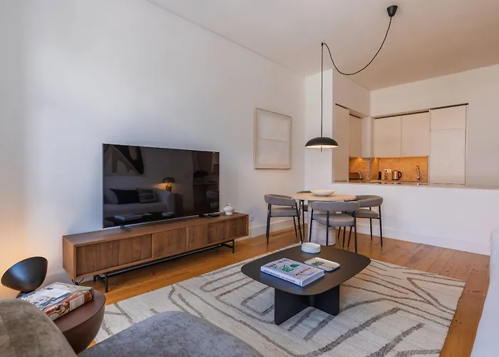 178 Stunning Parliament Views - By Feeling شقة *